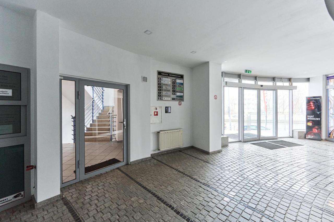 Apartments Wroclaw Legnicka By Noclegi Renters المظهر الخارجي الصورة